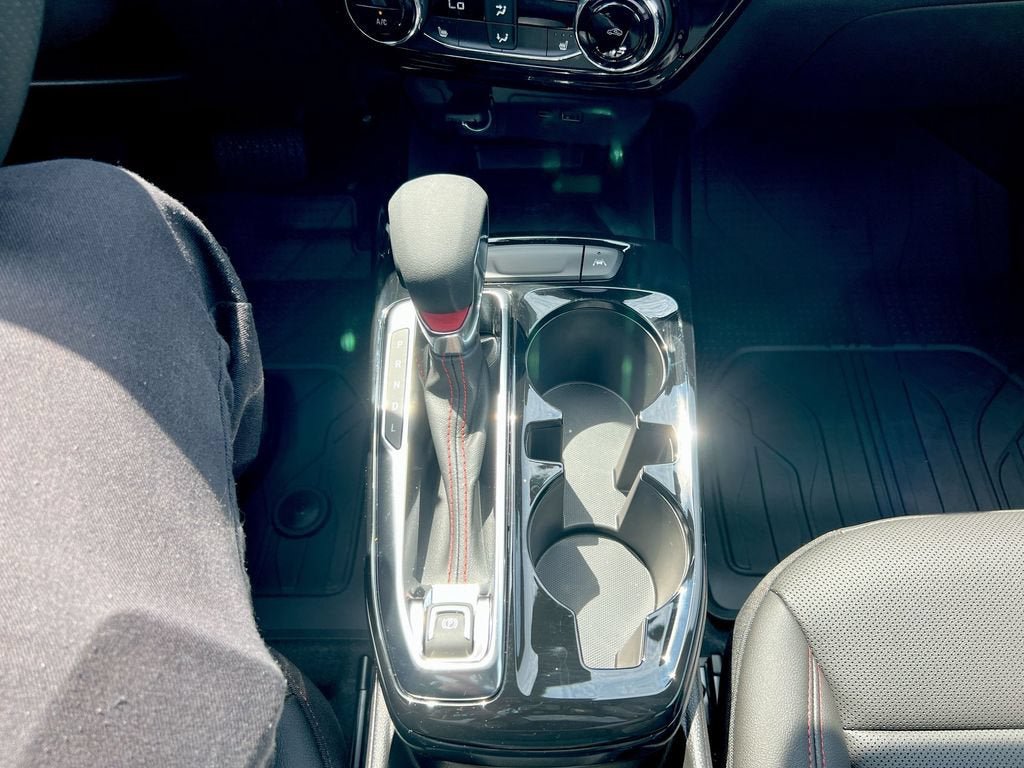 New 2026 Chevrolet Trax RS w/ Sunroof Package FWD image 14