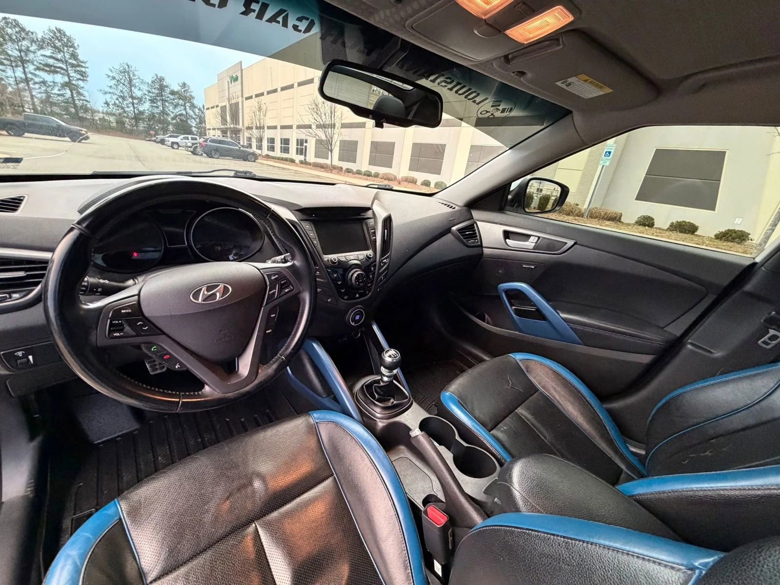 Used 2014 Hyundai Veloster Turbo image 10