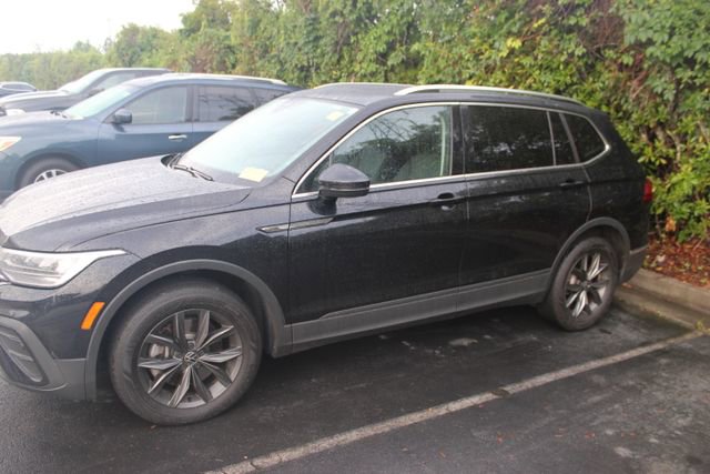 Used 2022 Volkswagen Tiguan SE FWD image 5