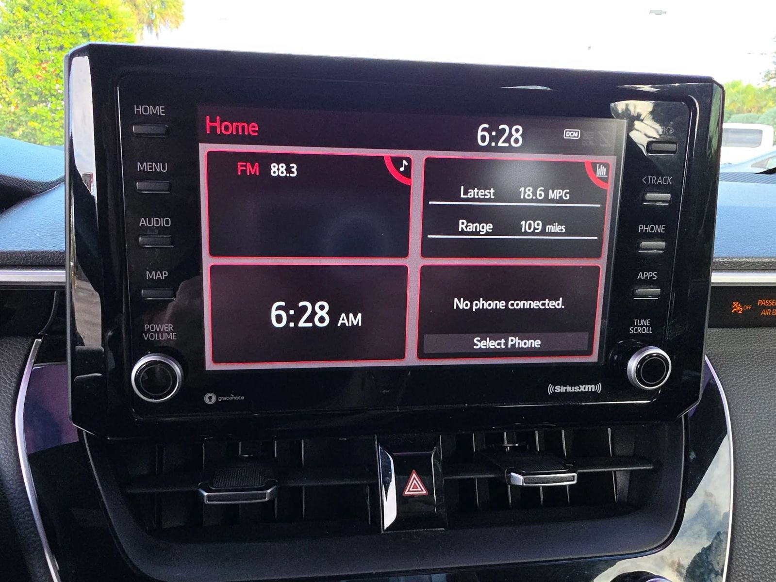 Used 2022 Toyota Corolla SE FWD image 14