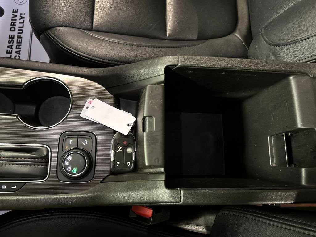 Used 2018 GMC Acadia SLT w/ LPO, Protection Package image 19