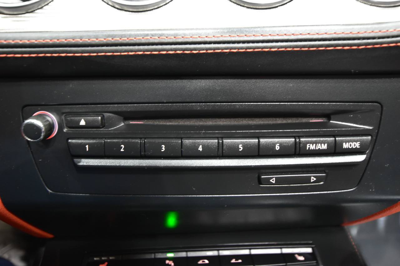 Used 2015 BMW Z4 sDrive35is RWD image 32
