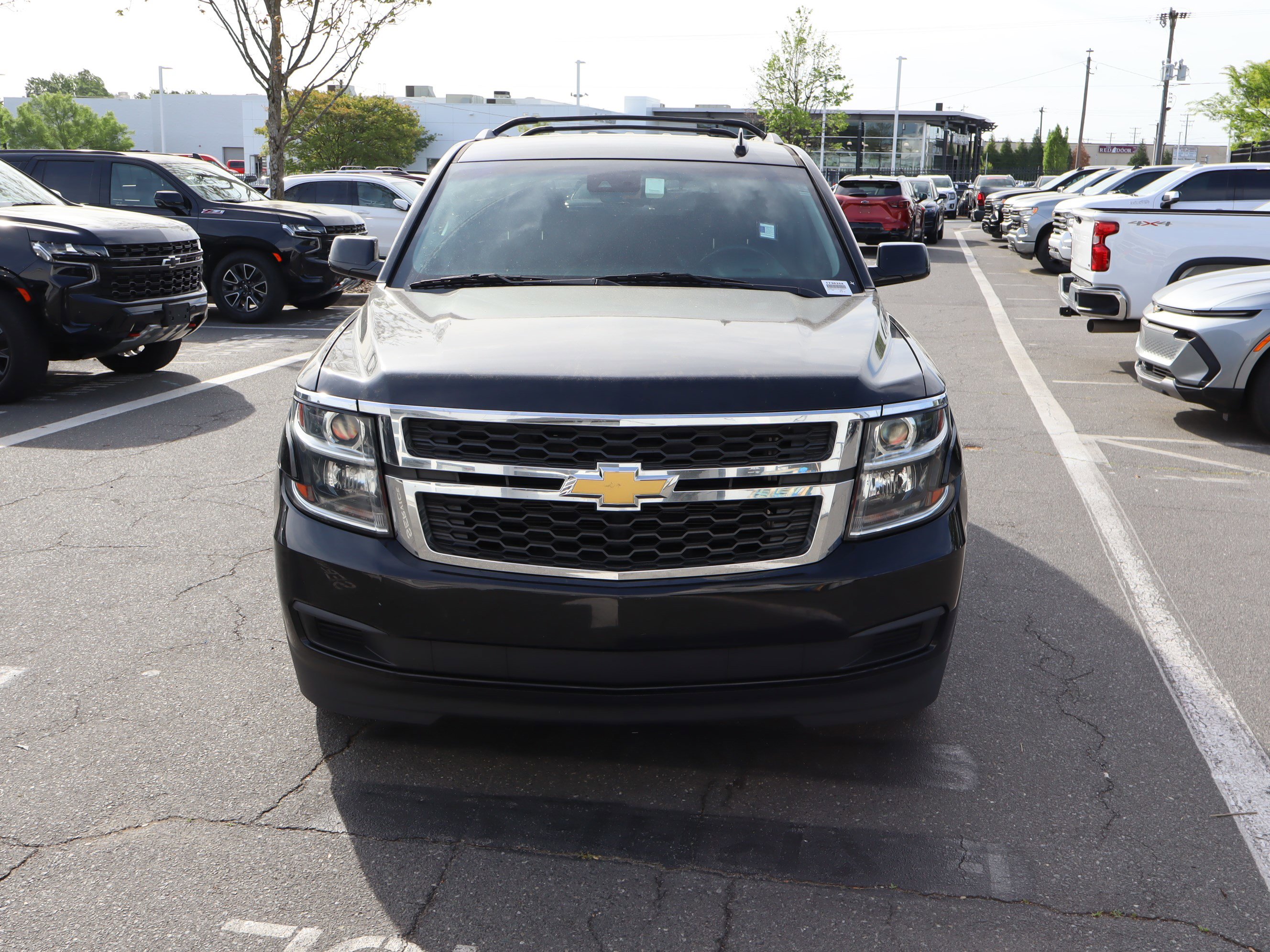 Used 2018 Chevrolet Tahoe LS w/ All-Season Package image 15