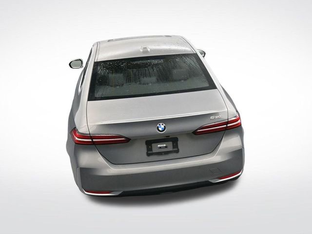 Used 2024 BMW 530i 530i w/ Premium Package image 22