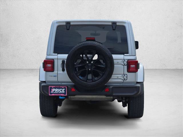 Used 2023 Jeep Wrangler Unlimited Sahara w/ Cold Weather Group AWD/4WD image 6