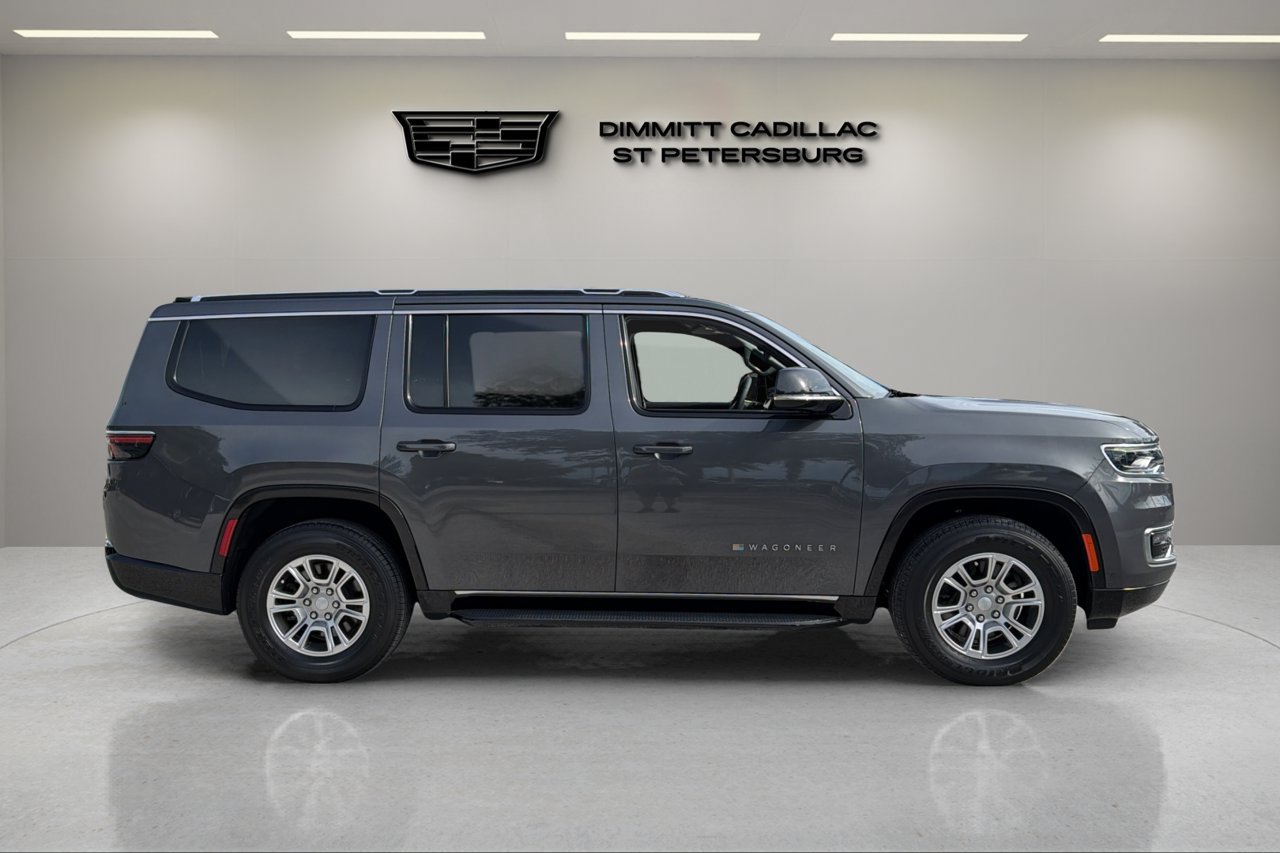 Used 2024 Jeep Wagoneer 2WD image 6