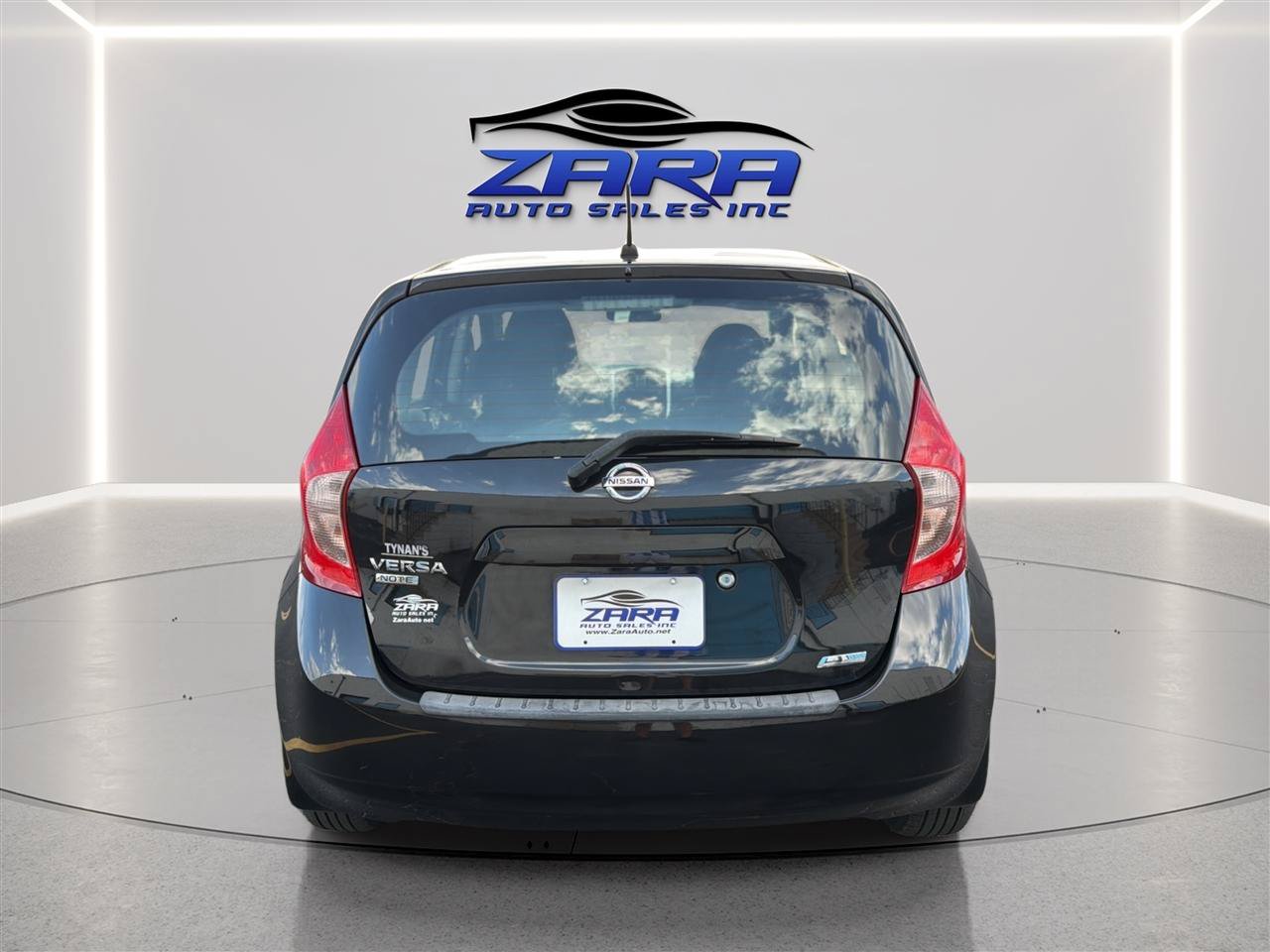 Used 2015 Nissan Versa Note S Plus FWD image 6