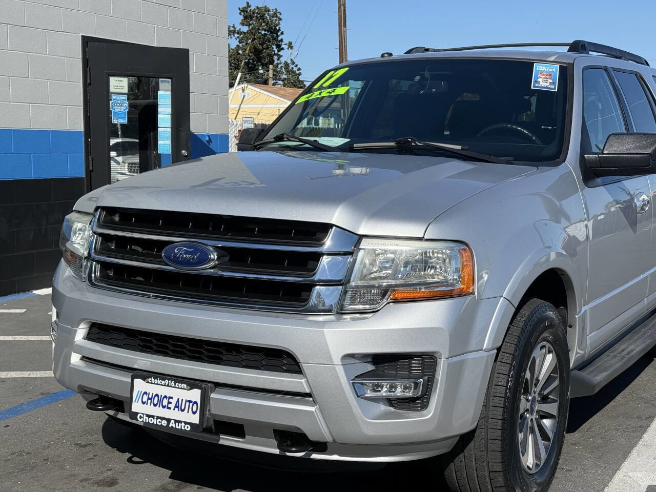 Used 2017 Ford Expedition XLT image 21
