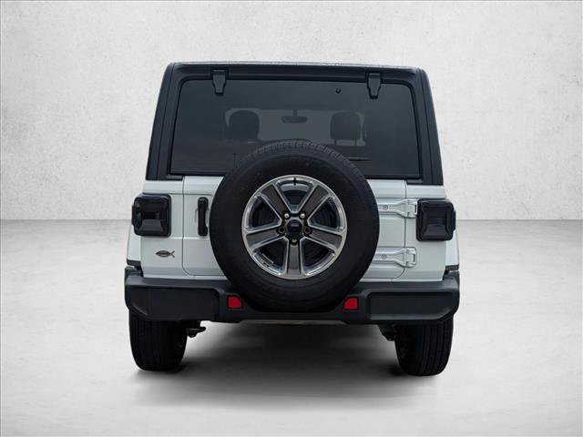 Used 2023 Jeep Wrangler Unlimited Sahara w/ Dual Top Group AWD/4WD image 7