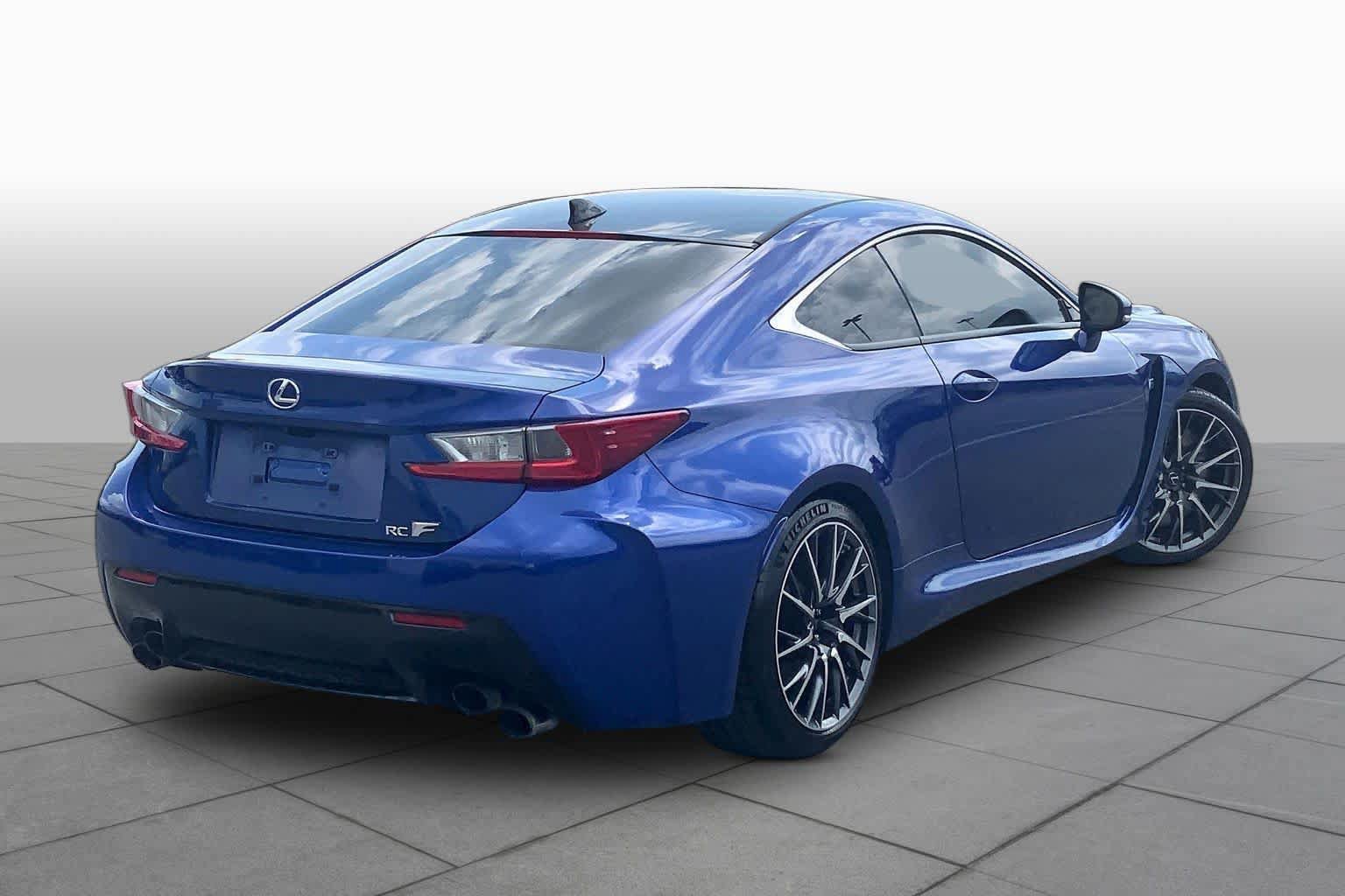 Used 2015 Lexus RC F w/ Performance Package RWD image 13