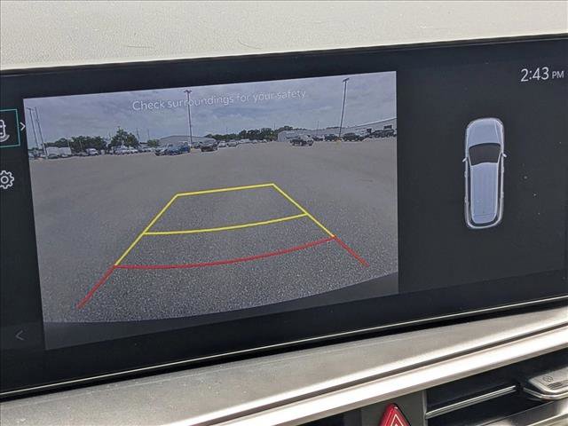 Used 2024 Kia Sorento S w/ Panoramic Sunroof Package FWD image 12