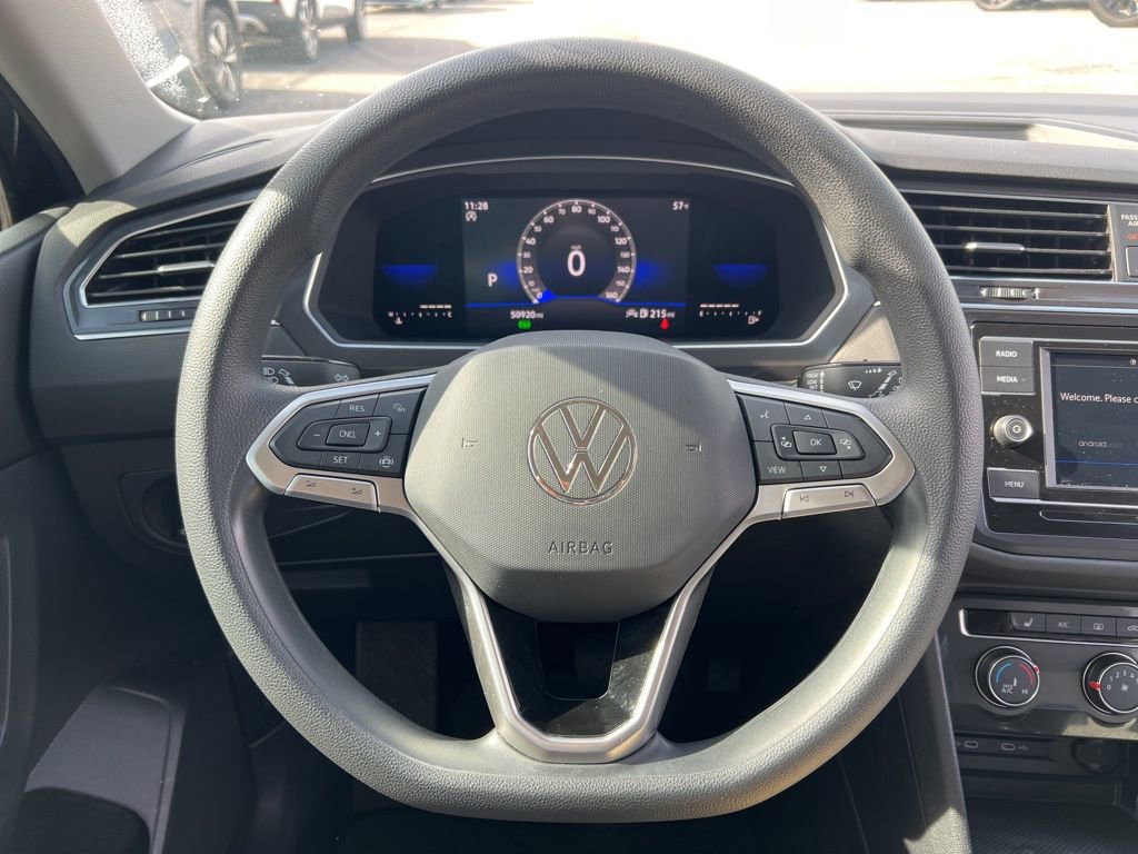 Used 2022 Volkswagen Tiguan S image 15
