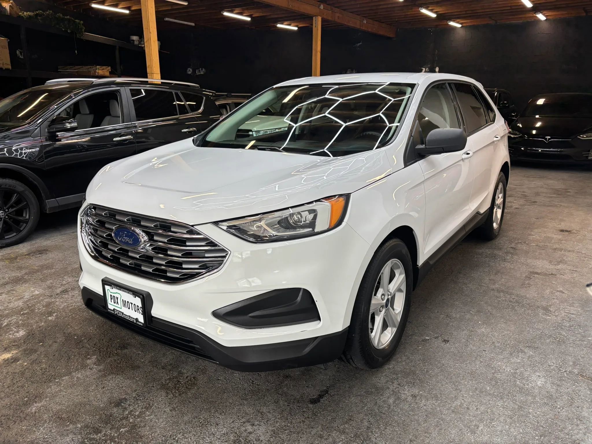 Used 2020 Ford Edge SE AWD/4WD image 4