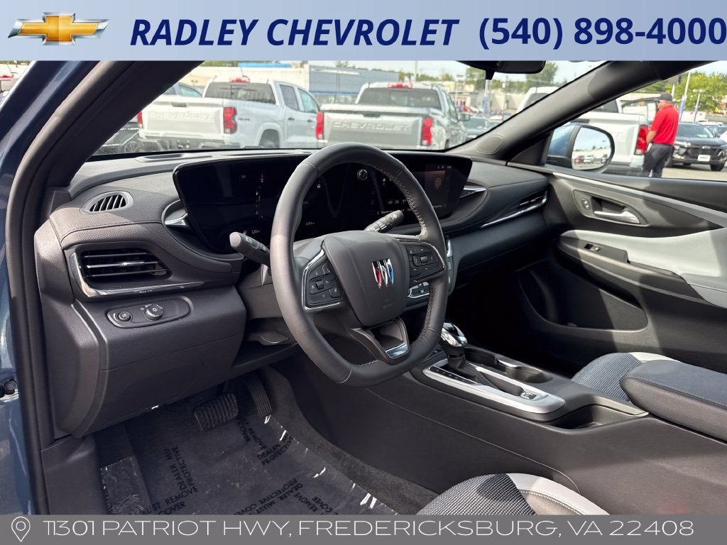 Certified 2025 Buick Envista Preferred w/ Convenience I Package FWD image 4