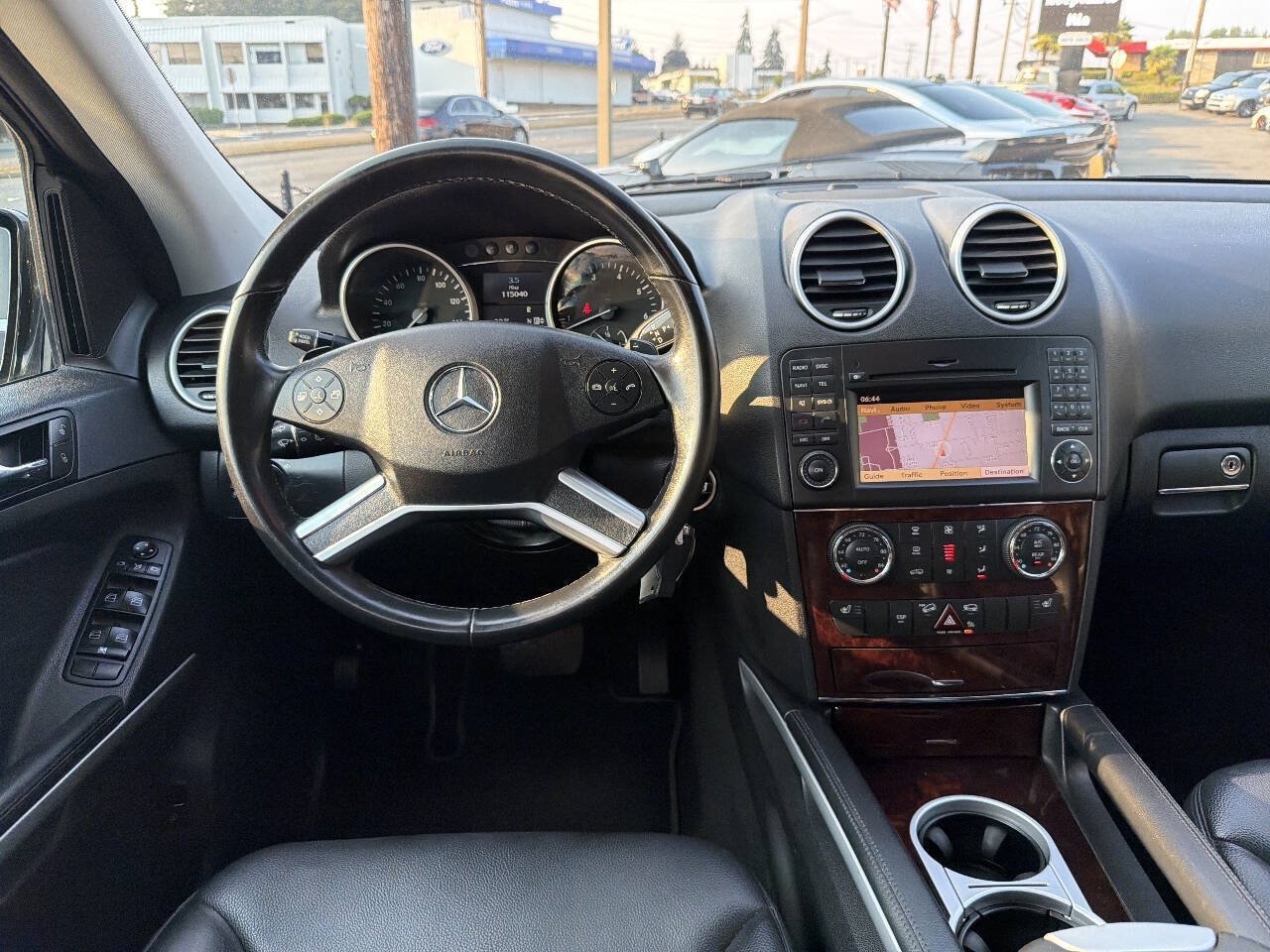 Used 2010 Mercedes-Benz ML 350 4MATIC image 27