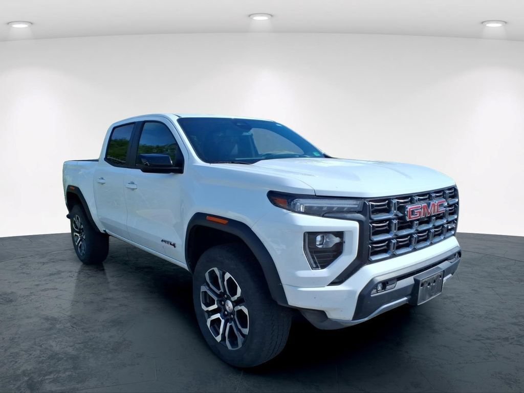 Used 2023 GMC Canyon AT4 w/ AT4 Premium Package AWD/4WD image 15