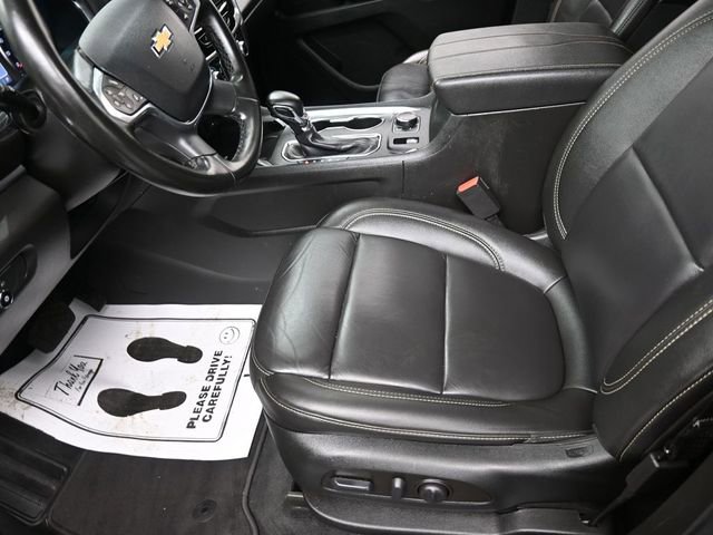 Used 2023 Chevrolet Traverse LT image 15
