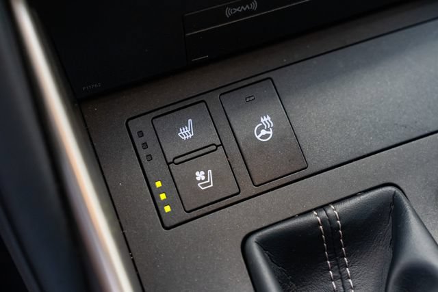 Used 2019 Lexus IS 350 F Sport w/ F Sport Package AWD/4WD image 20