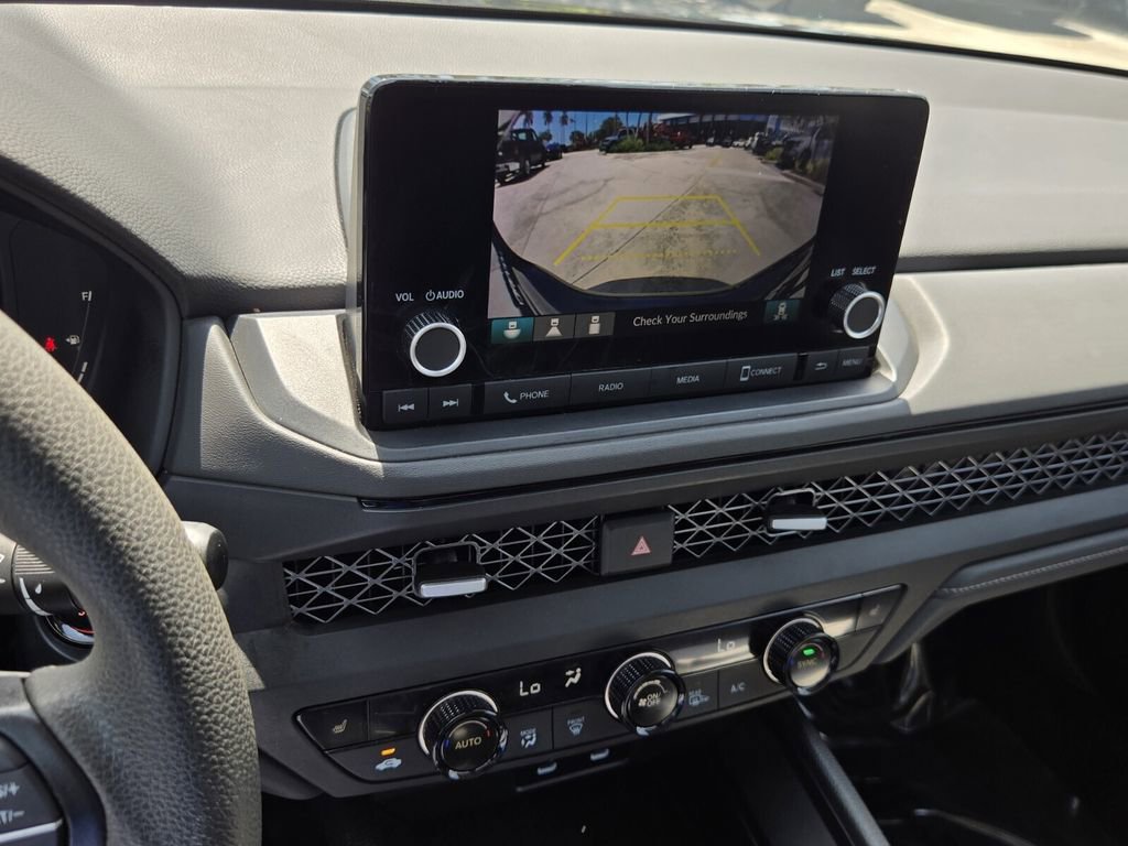 Used 2024 Honda Accord EX image 22