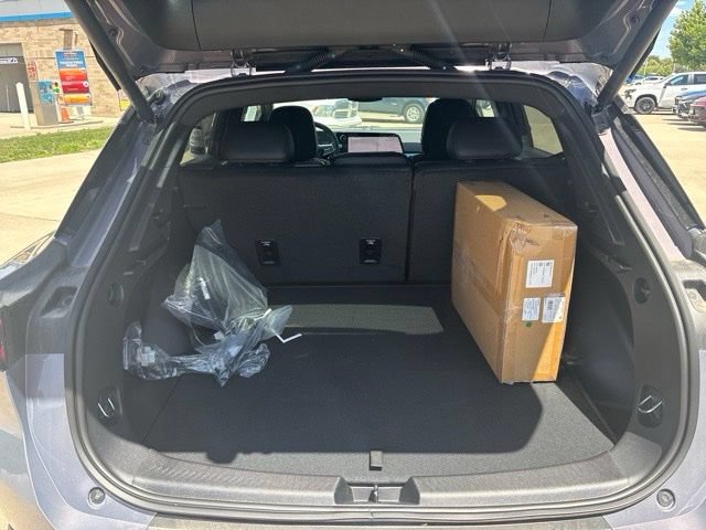 New 2026 Chevrolet Equinox EV LT AWD/4WD image 23