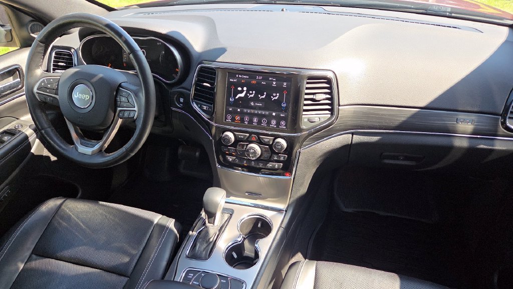 Used 2021 Jeep Grand Cherokee Limited w/ Quick Order Package 28K 80th AWD/4WD image 18