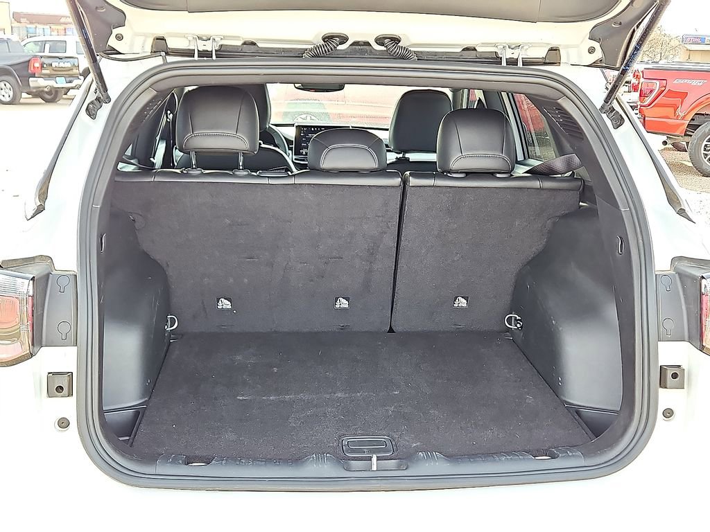 Used 2025 Jeep Compass Limited image 6