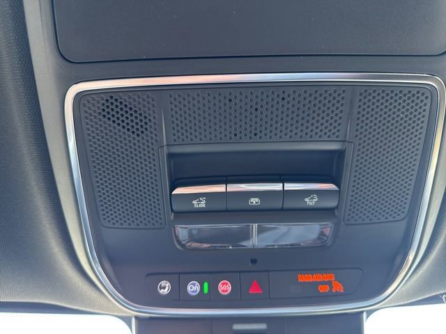 New 2026 Chevrolet Traverse High Country w/ LPO, Floor Liner Package FWD image 23