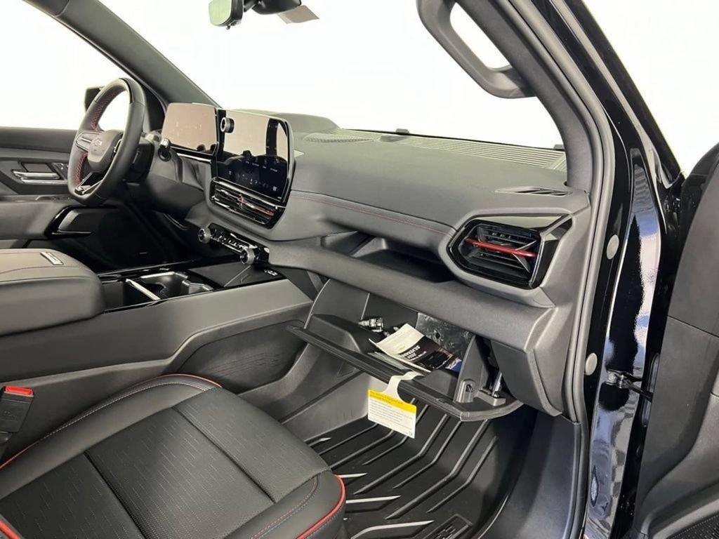 New 2024 Chevrolet Silverado EV RST AWD/4WD image 37