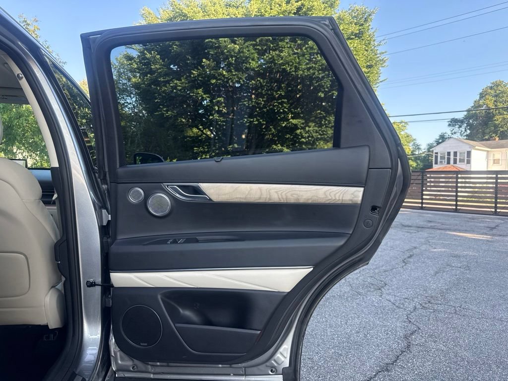 Used 2023 Genesis GV80 2.5T w/ Prestige Package AWD/4WD image 32