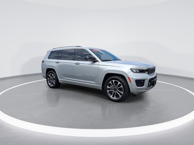 Used 2021 Jeep Grand Cherokee L Overland w/ Luxury Tech Group IV AWD/4WD image 2