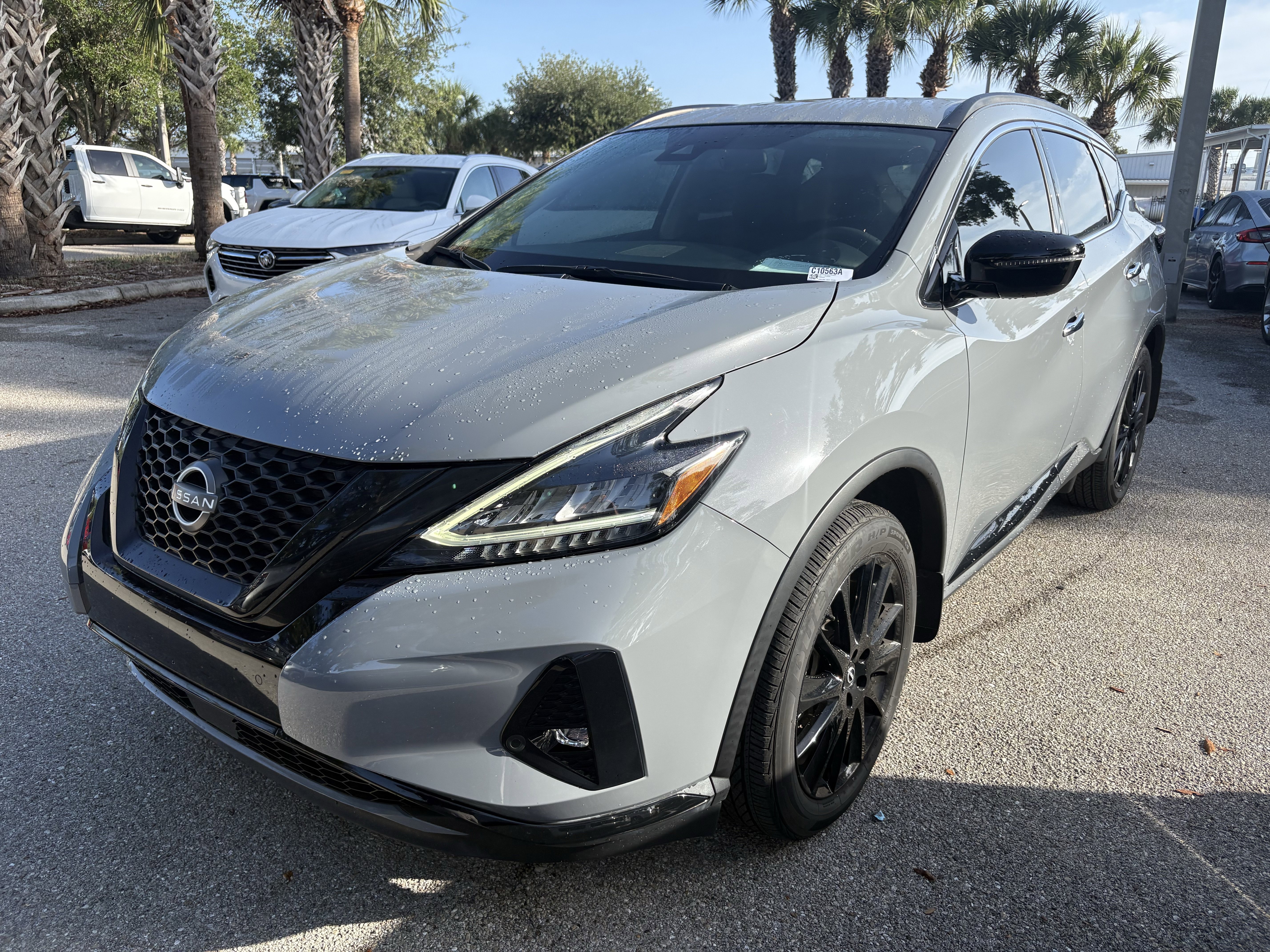 Used 2024 Nissan Murano SV w/ SV Midnight Edition Package FWD image 3
