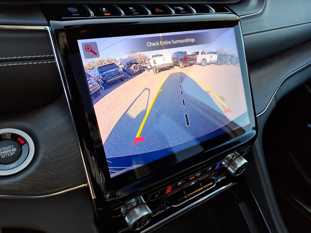 Used 2023 Jeep Grand Cherokee Overland w/ Luxury Tech Group IV image 26