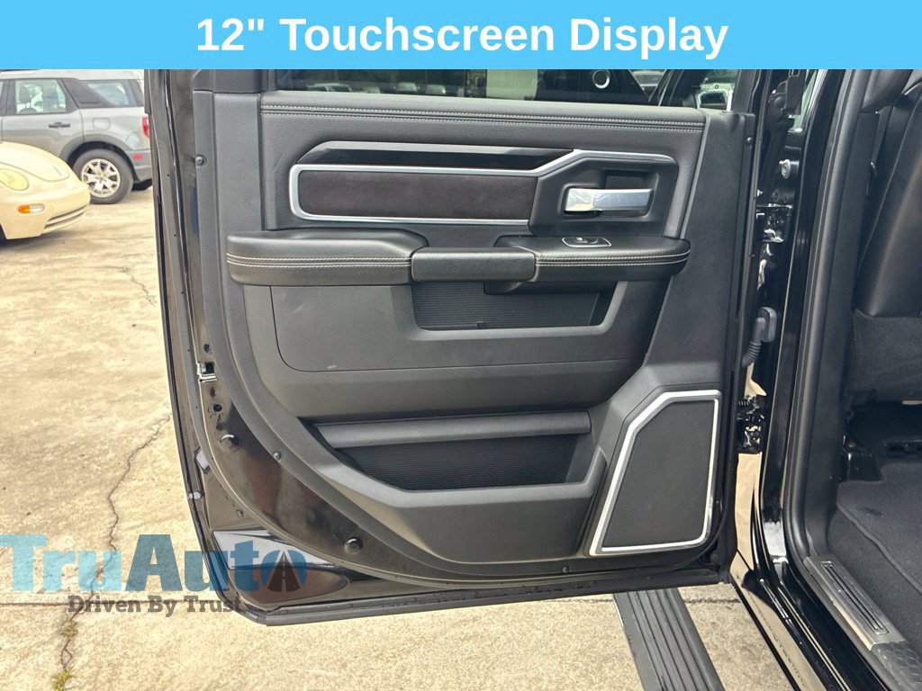 Used 2022 RAM 3500 Laramie AWD/4WD image 40