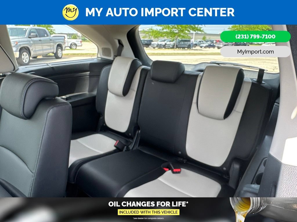 Used 2025 Honda Odyssey Elite image 27