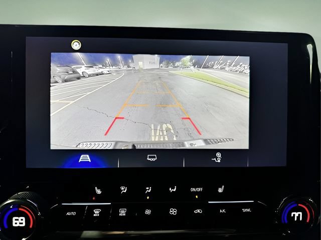 Used 2024 Chevrolet Colorado LT w/ LT Convenience Package II AWD/4WD image 28