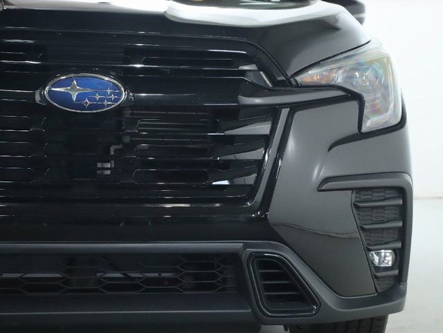 Certified 2023 Subaru Ascent Onyx Edition AWD/4WD image 7