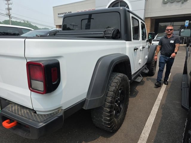 Used 2021 Jeep Gladiator Mojave w/ Trailer Tow Package AWD/4WD image 4