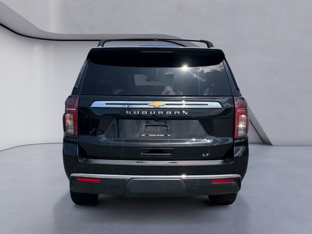 Used 2023 Chevrolet Suburban LT AWD/4WD image 4