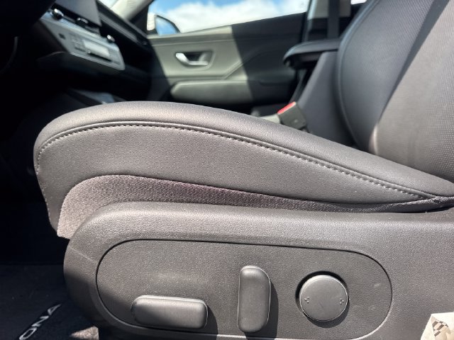 New 2026 Hyundai Kona Limited AWD/4WD image 12