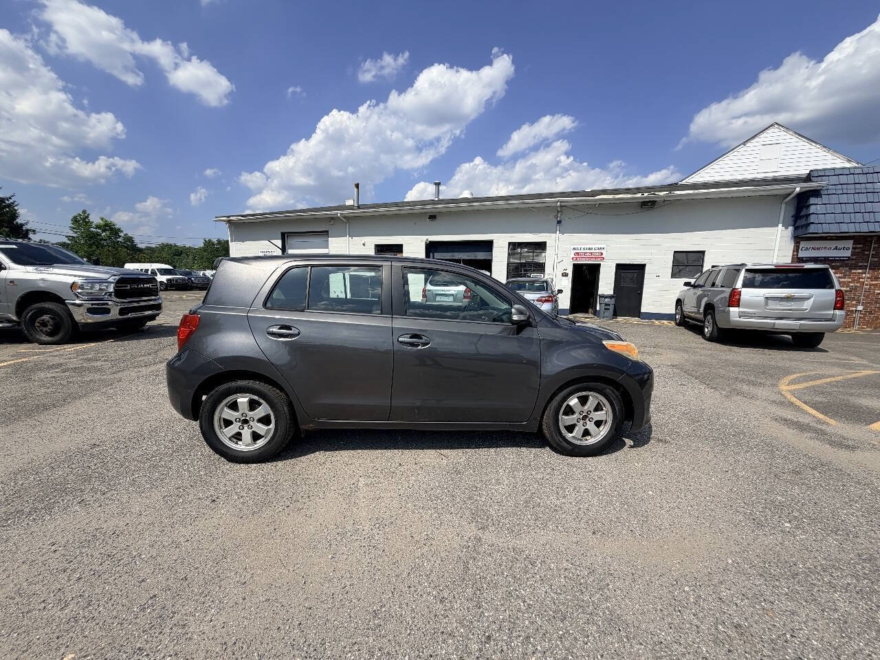 Used 2009 Scion xD FWD image 9