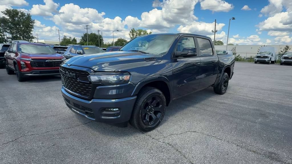 Used 2025 RAM 1500 Big Horn AWD/4WD image 4