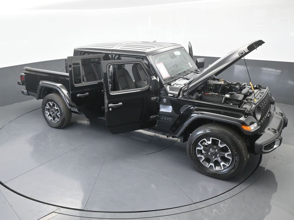 Used 2024 Jeep Gladiator Sport w/ Premium Package AWD/4WD image 70