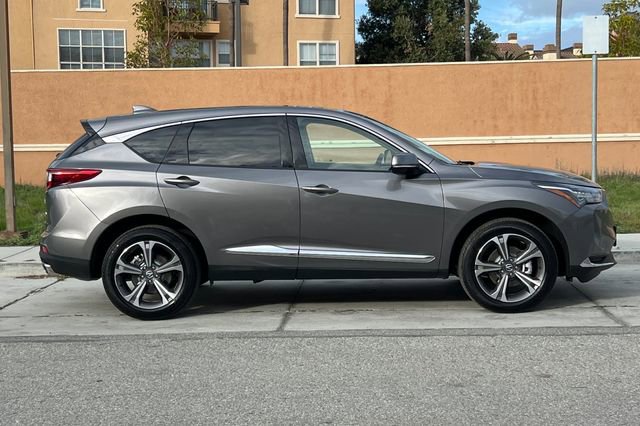 Certified 2025 Acura RDX w/ Technology Package image 3