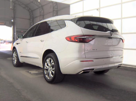 Used 2021 Buick Enclave Avenir w/ Avenir Technology Package FWD image 6