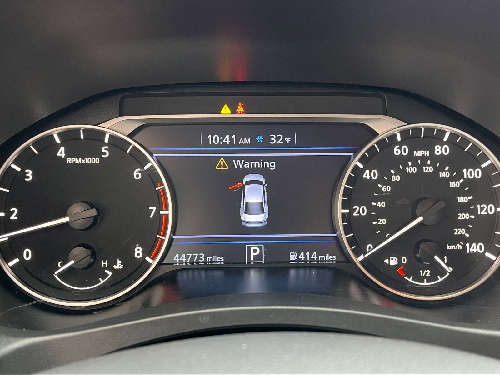 Used 2025 Nissan Altima 2.5 SV image 40