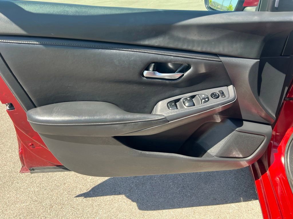 Used 2020 Nissan Sentra SV FWD image 15