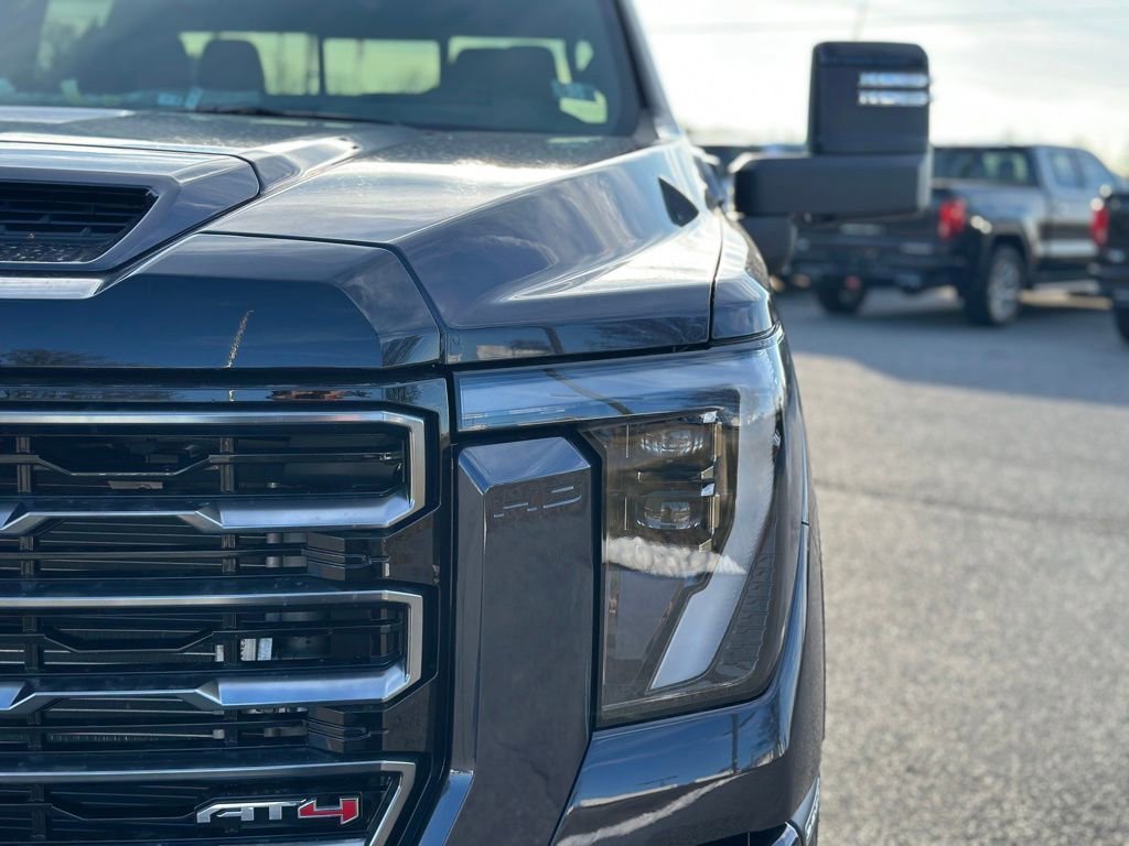 New 2026 GMC Sierra 2500 AT4 w/ AT4 Premium Plus Package AWD/4WD image 29