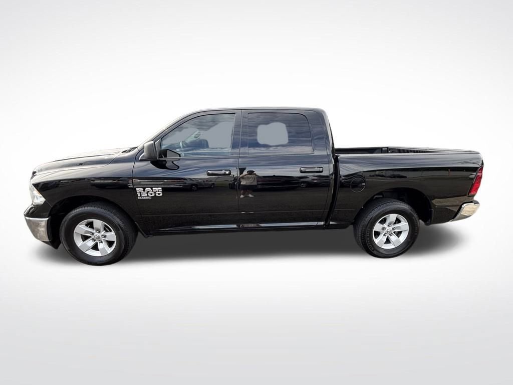 Used 2021 RAM 1500 Classic SLT image 5