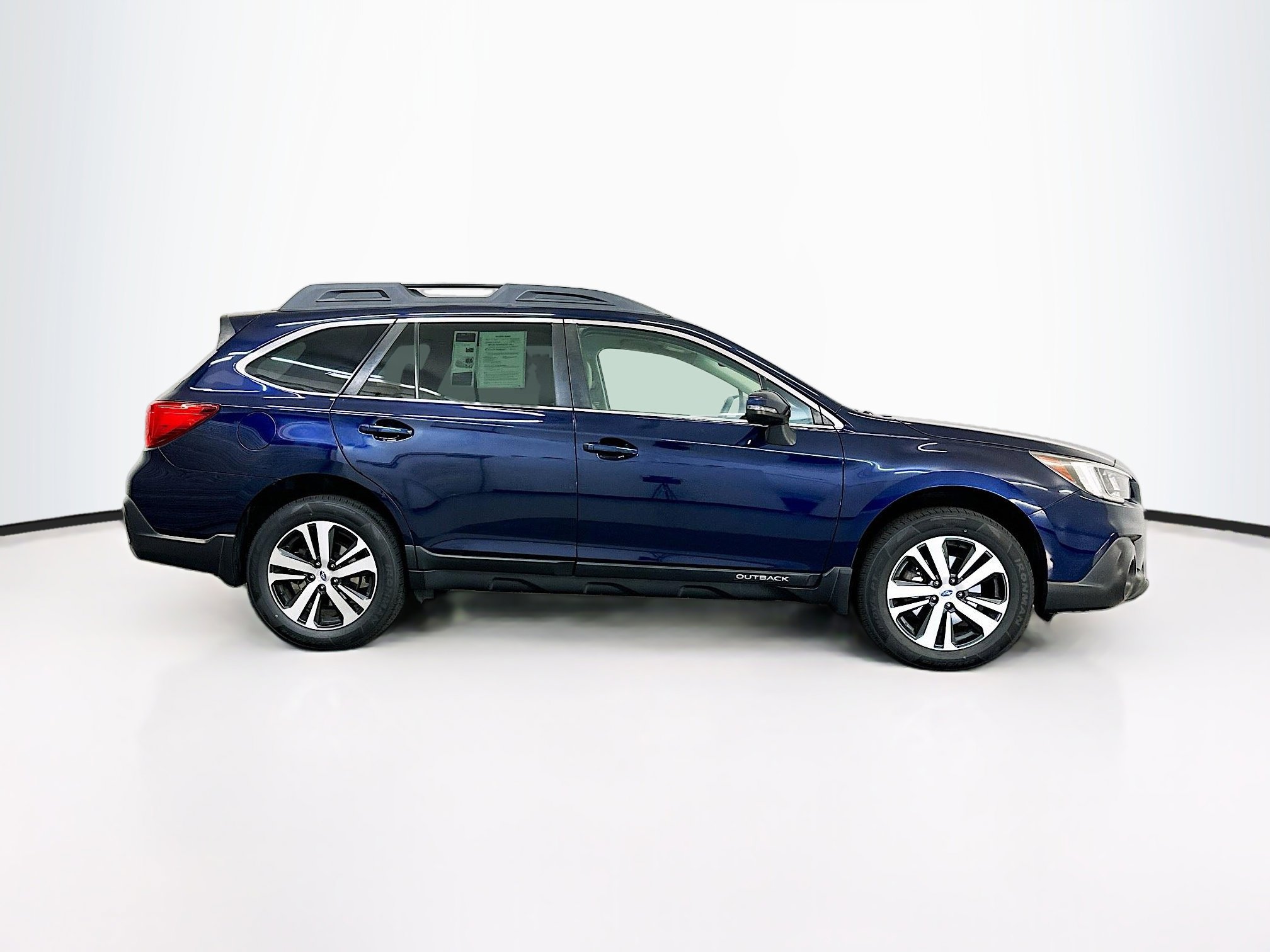 Used 2018 Subaru Outback 2.5i Limited w/ Popular Package #2 AWD/4WD image 10