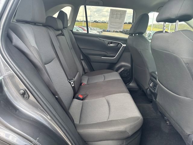 Used 2025 Toyota RAV4 XLE image 34